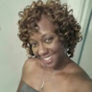 Meet your Posher, Adrienna